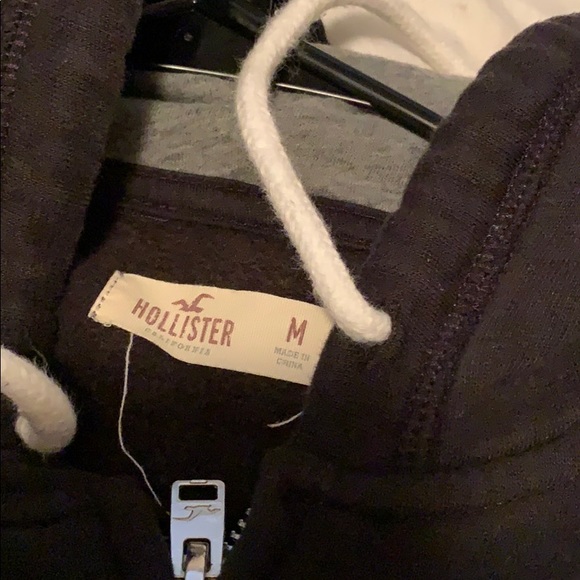 Hollister jacket - Picture 2 of 2